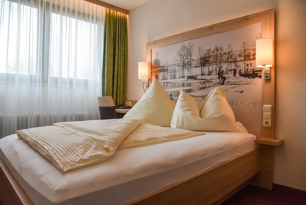 Landhotel Schnupp Neudrossenfeld Eksteriør bilde